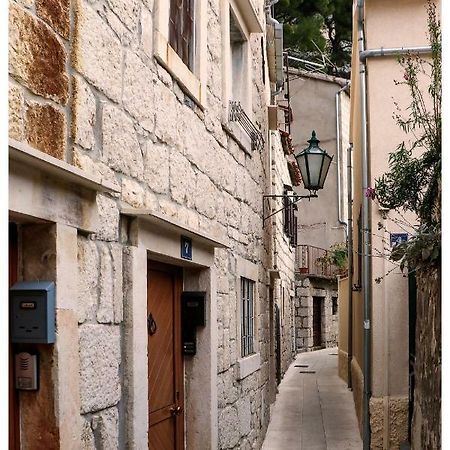 Apartments Mirabella Omiš Buitenkant foto