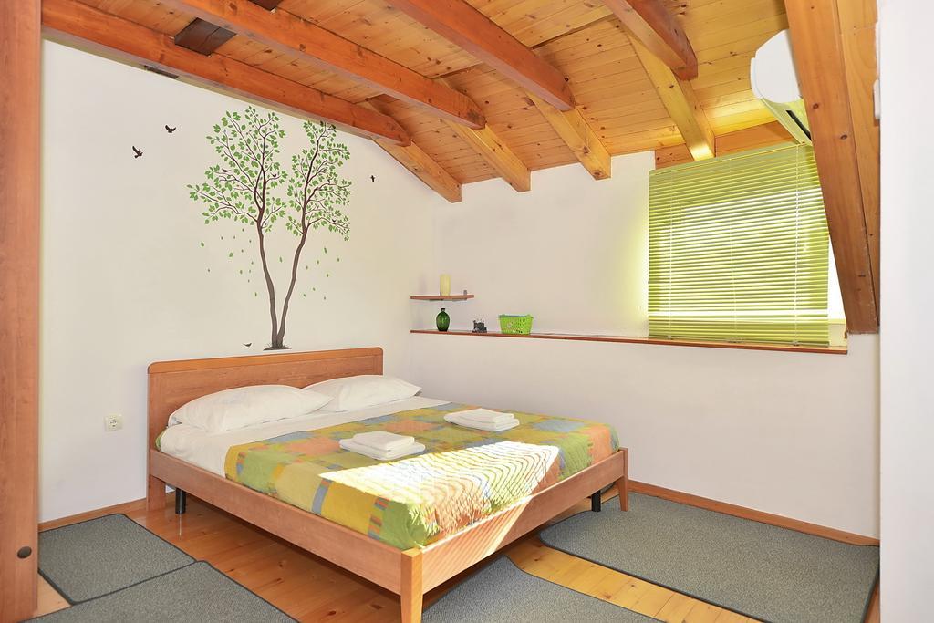 Apartments Mirabella Omiš Kamer foto